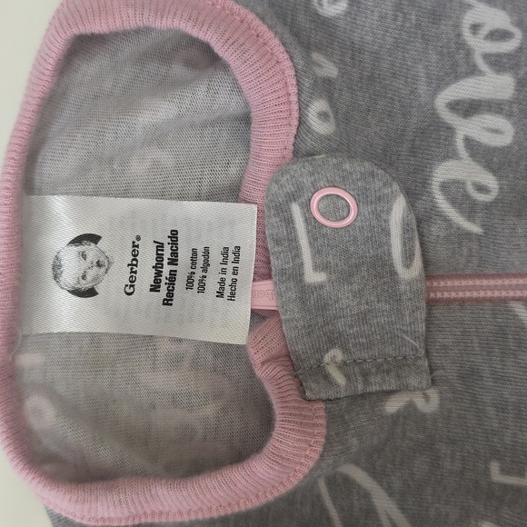 Gerber Baby Girl 3pc Bundle Onesies & Sleeper Pink Fox Love Gray Newborn Sleeper - Picture 6 of 8